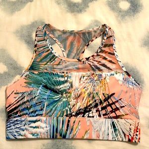 Fabletics Sports Bra, tropical pattern Like New condition! Worn once Size XL-XXL